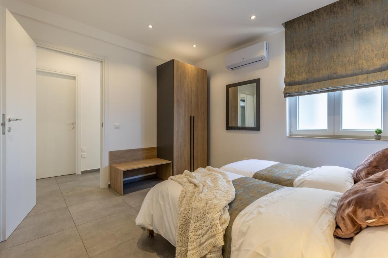 Apartmán Seaside Luxury In Pembroke St Julians Exteriér fotografie