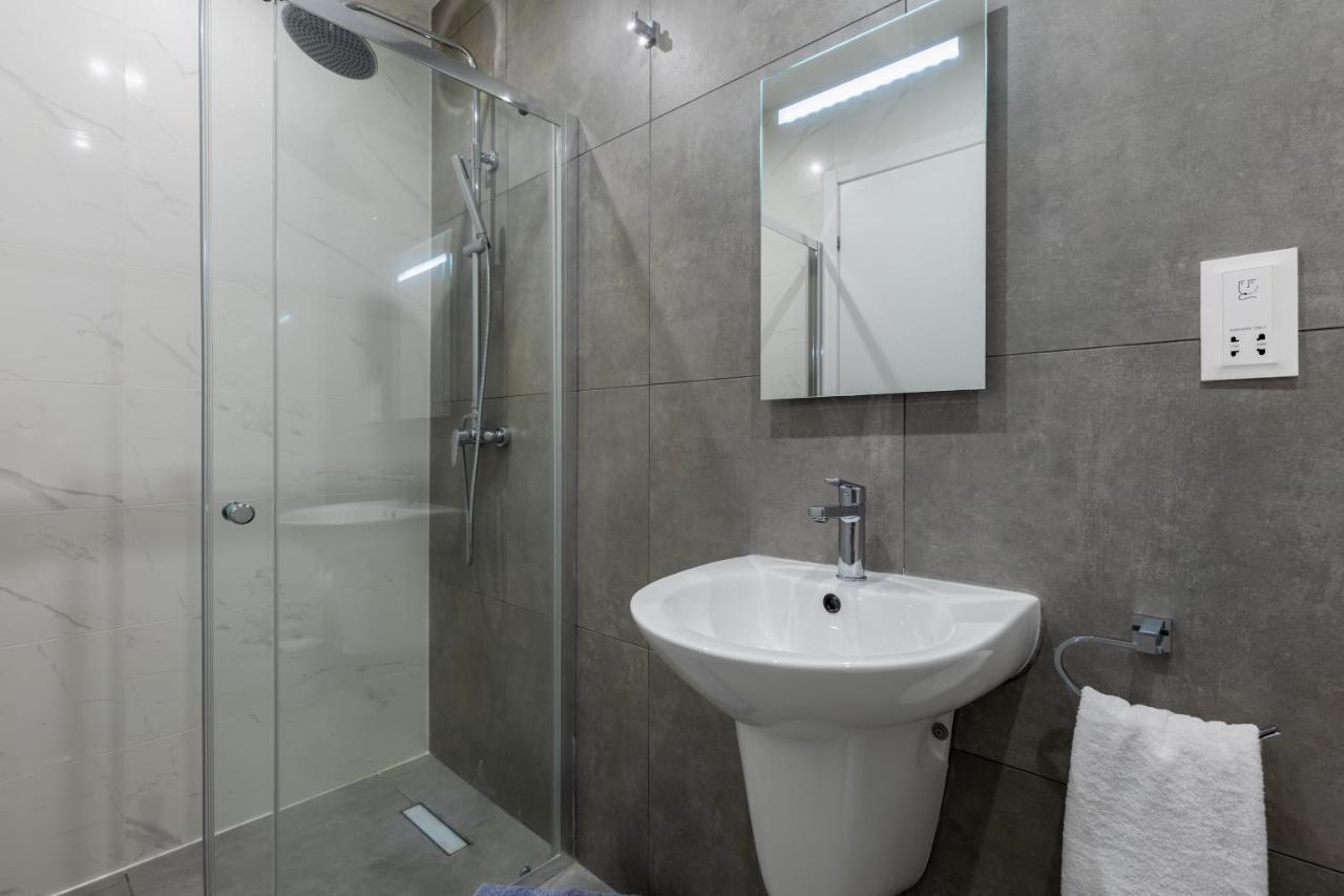 Apartmán Seaside Luxury In Pembroke St Julians Exteriér fotografie