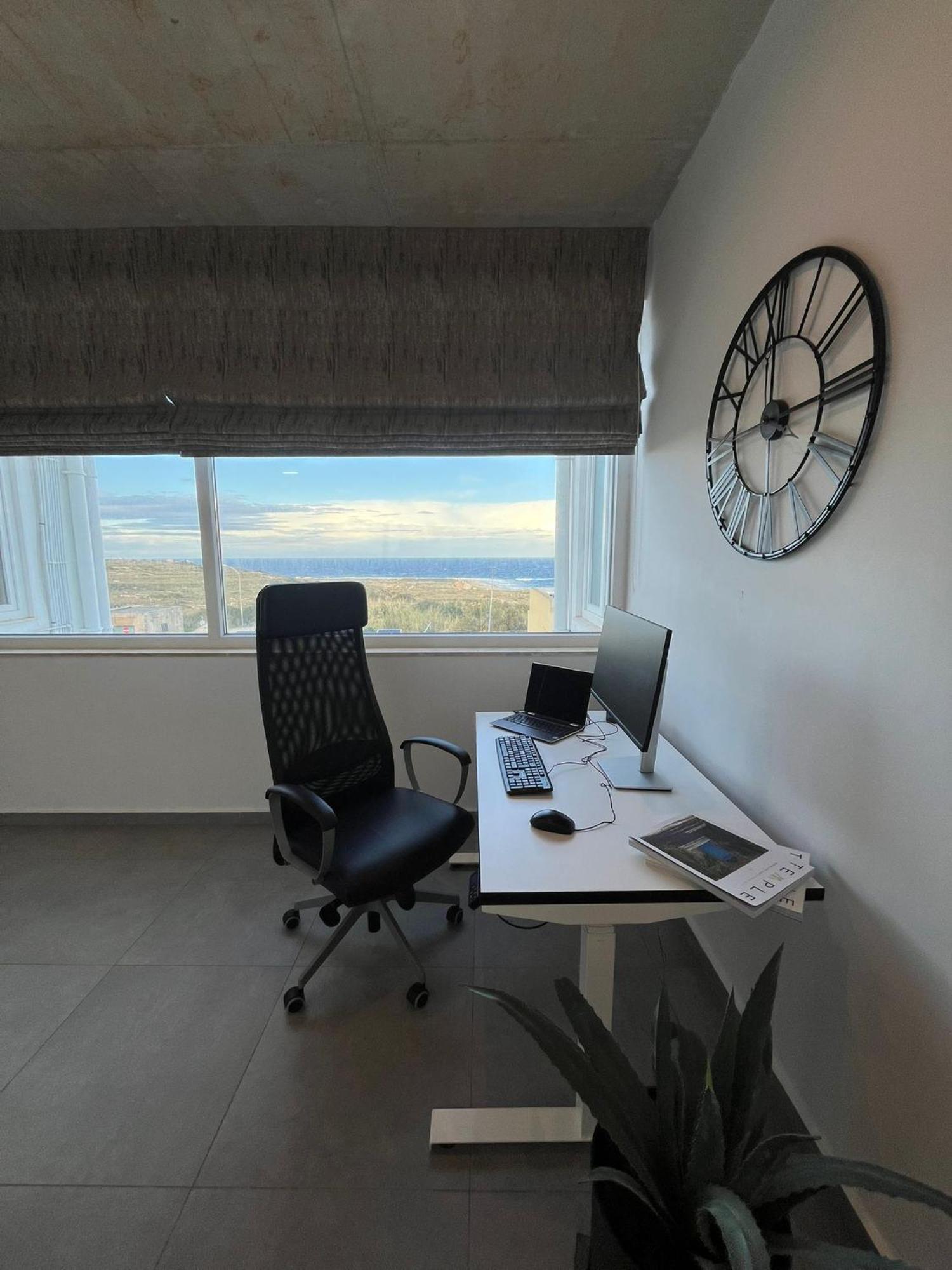 Apartmán Seaside Luxury In Pembroke St Julians Exteriér fotografie
